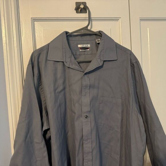 Van Heusen Men’s Traditional button down, like new.‎ 17 34/35 - Picture 3 of 5